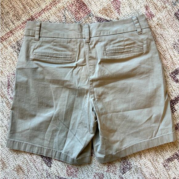 Tommy Hilfiger Women's Khaki Shorts Timeless Classic Preppy Casual Size 4 - Picture 5 of 12